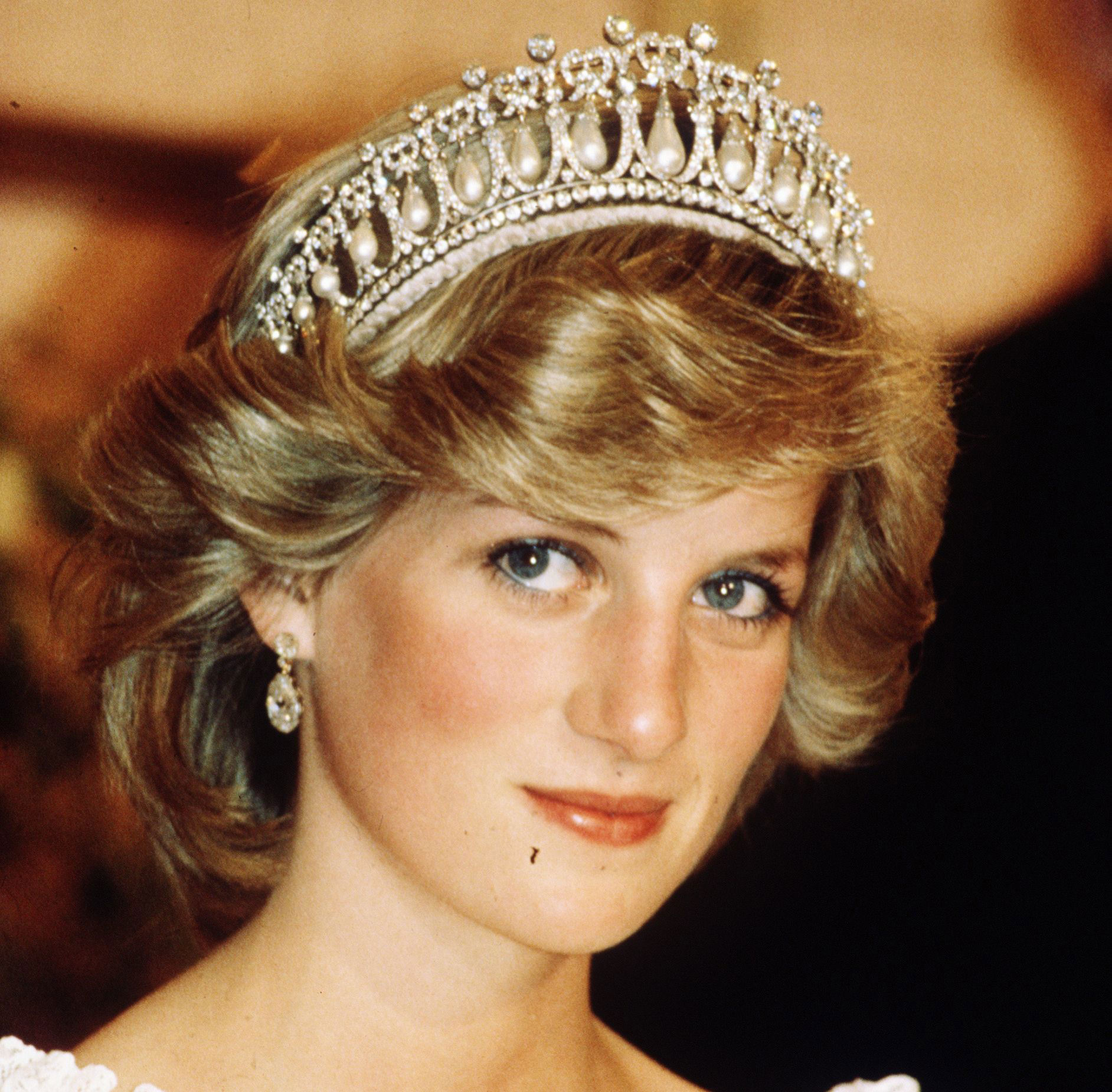 Princess Diana S 32 Best Fashion Moments