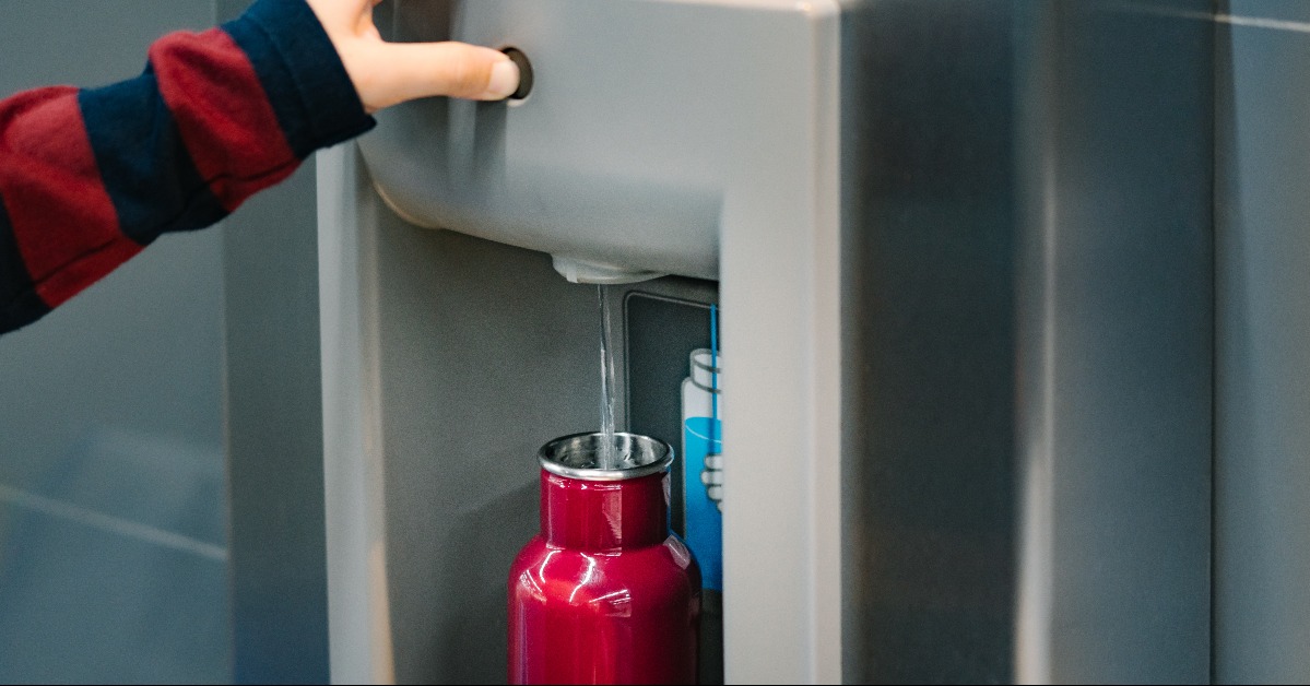 <p> No one wants to pay several dollars for a bottle of water at the airport, so don’t forget to bring your own reusable water bottle.  </p> <p> You will have to empty it before you go through security, but most airports have filling stations where you can fill the bottle with free filtered water. </p> <p>  <a href="https://financebuzz.com/manage-money-retirement-with-500000?utm_source=msn&utm_medium=feed&synd_slide=13&synd_postid=14034&synd_backlink_title=5+things+you+need+to+know+before+retiring+with+%24500%2C000&synd_backlink_position=7&synd_slug=manage-money-retirement-with-500000">5 things you need to know before retiring with $500,000</a>  </p>