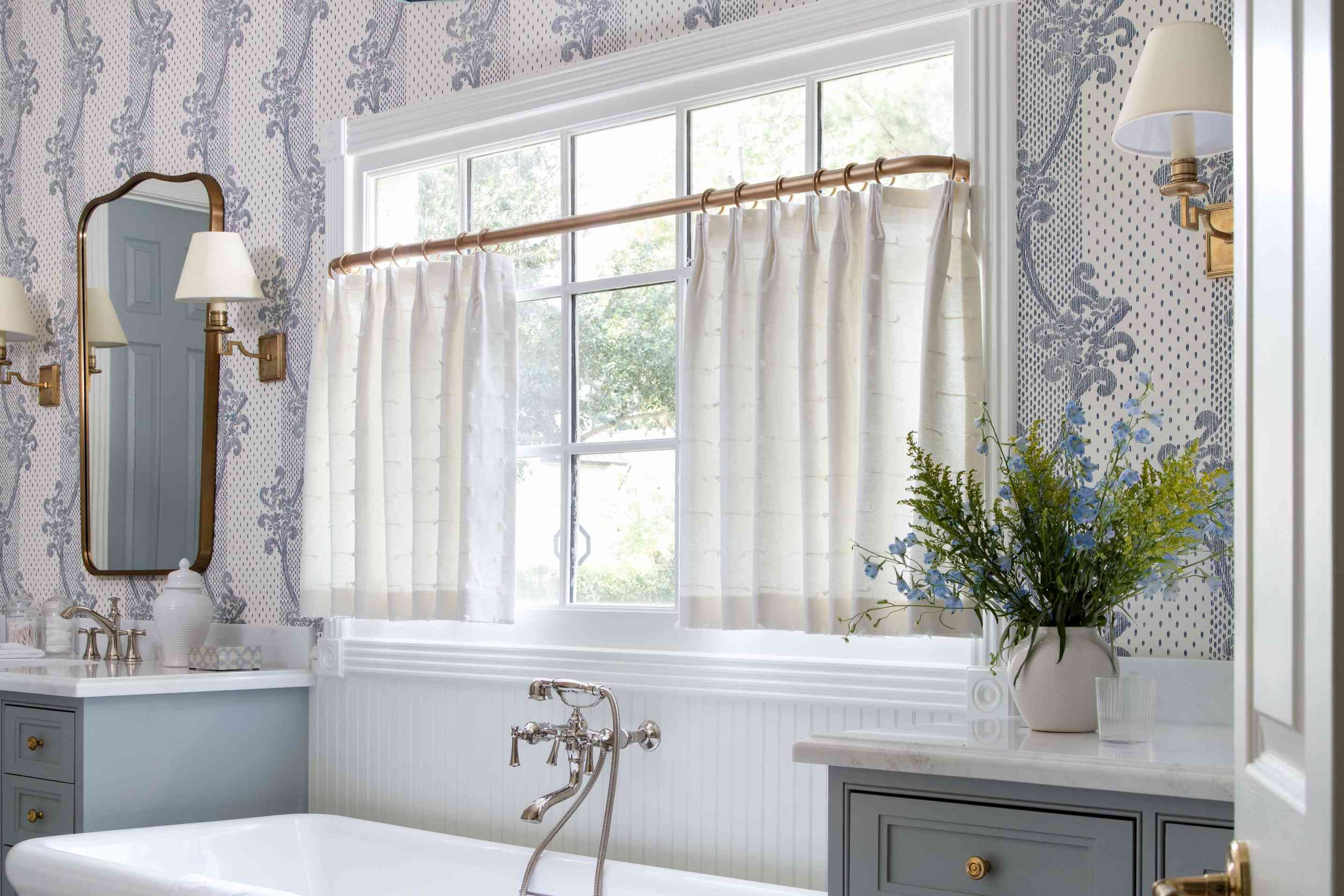 These 9 Window Treatment Ideas Are The Perfect Finishing Touch To Any Space   AA1iQyaa.img