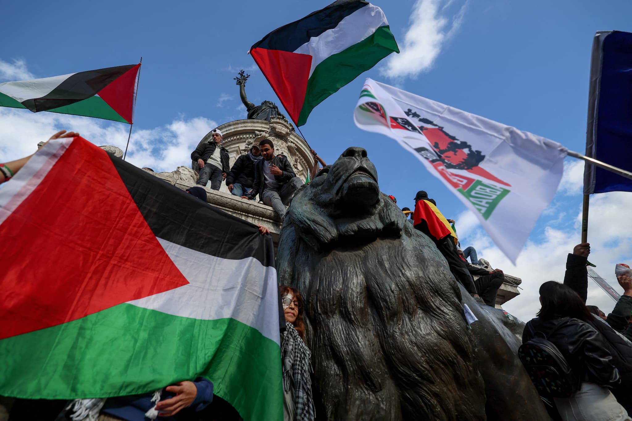 nouveaux blocages à venir? après les universités, collégiens et lycéens mobilisés pour la palestine