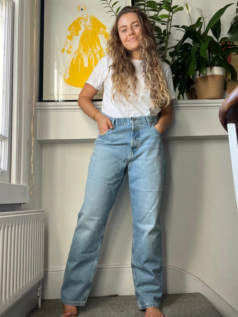 9 Pairs Of Petite Jeans Perfect For Those 5’3 & Under