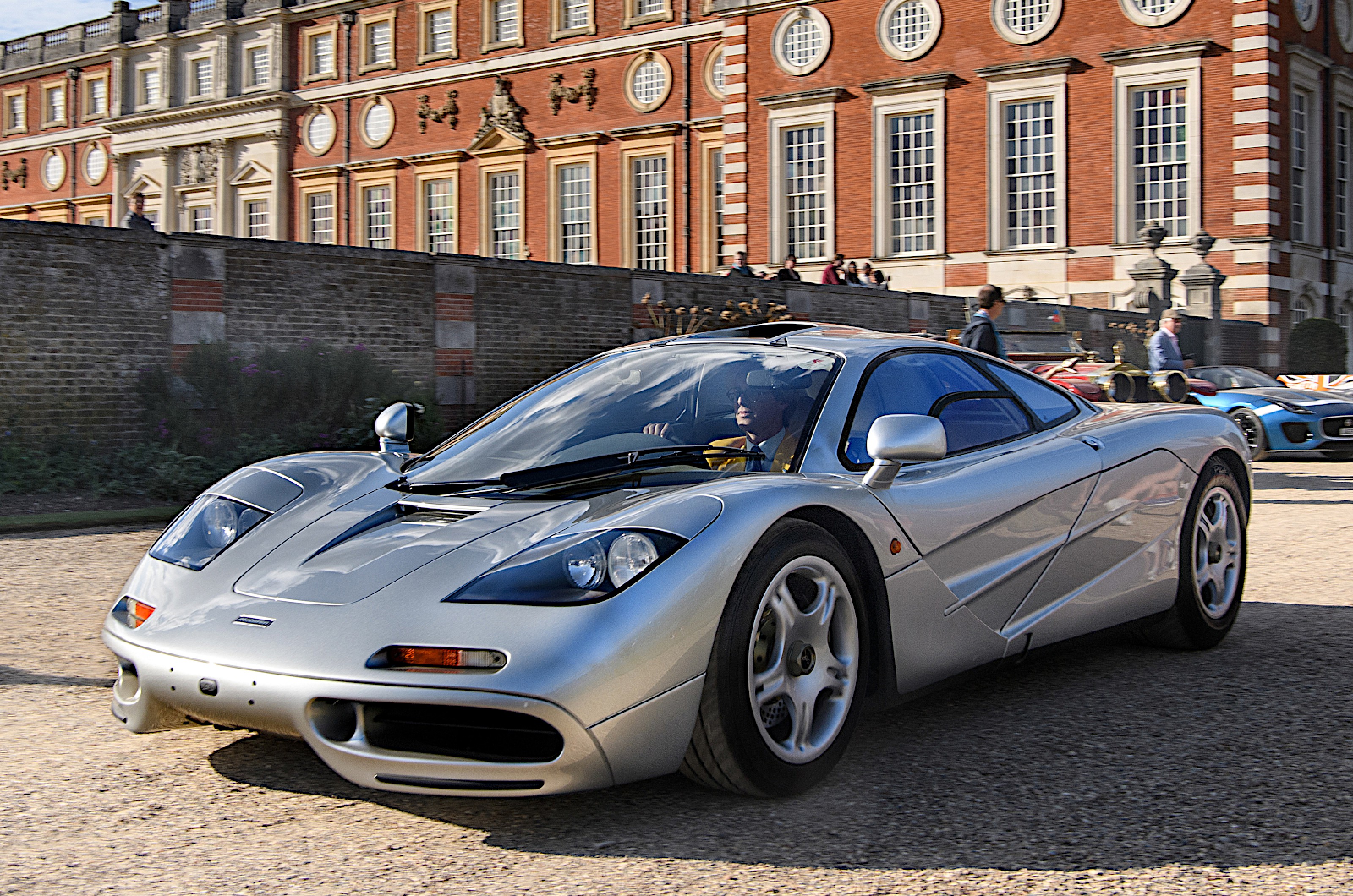 V12 BMW MCLAREN f1