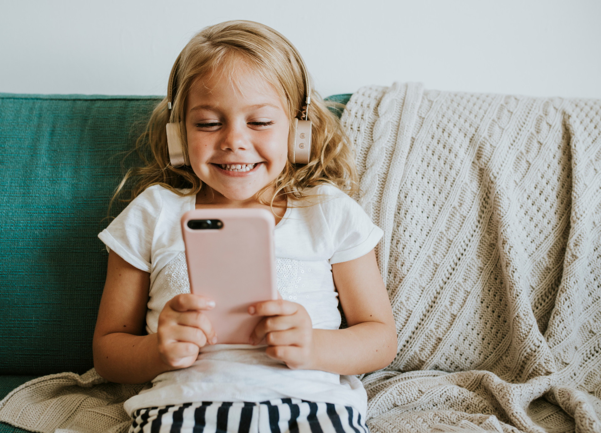 <p>In a digital age, teaching kids phone etiquette is essential. Remind them that being courteous in texts and calls is just as important as face-to-face interactions.</p><p><a href="https://www.msn.com/en-us/community/channel/vid-7xx8mnucu55yw63we9va2gwr7uihbxwc68fxqp25x6tg4ftibpra?cvid=94631541bc0f4f89bfd59158d696ad7e">Follow us and access great exclusive content every day</a></p>