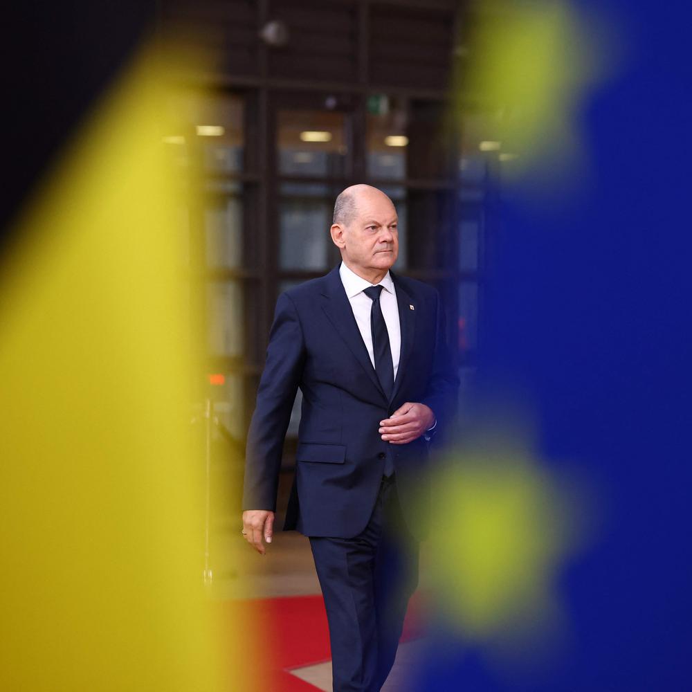 Waffen-Hilfe Für Die Ukraine: Scholz’ Verwandlung Vom Zögerer Zum Antreiber