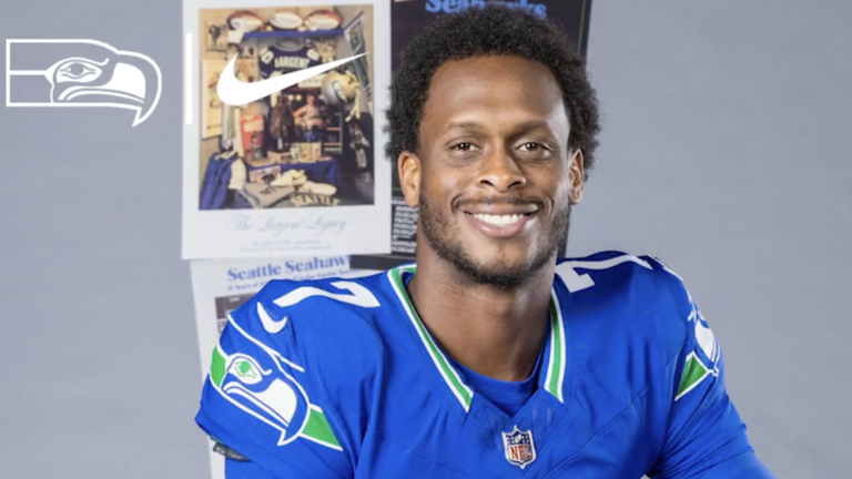 Geno Smith in Seahawks throwback Twitter