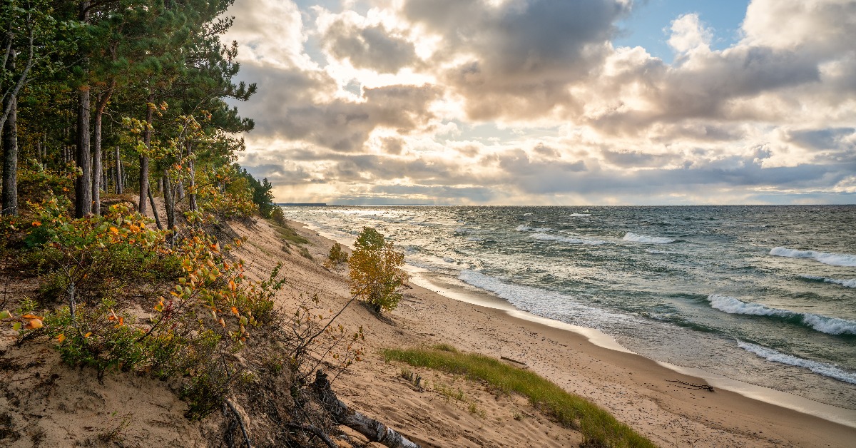 <p> Twelvemile Beach Campground is along the Pictured Rocks National Lakeshore of Lake Superior. You can kayak along the vast shoreline or hike to see different types of natural treasures, including dunes and waterfalls.</p><p class="">This sandy campground offers several non-hookup sites and direct access to the stunning shoreline.</p><p class="">  <a href="https://financebuzz.com/southwest-booking-secrets-55mp?utm_source=msn&utm_medium=feed&synd_slide=10&synd_postid=14168&synd_backlink_title=9+nearly+secret+things+to+do+if+you+fly+Southwest&synd_backlink_position=6&synd_slug=southwest-booking-secrets-55mp">9 nearly secret things to do if you fly Southwest</a>  </p>