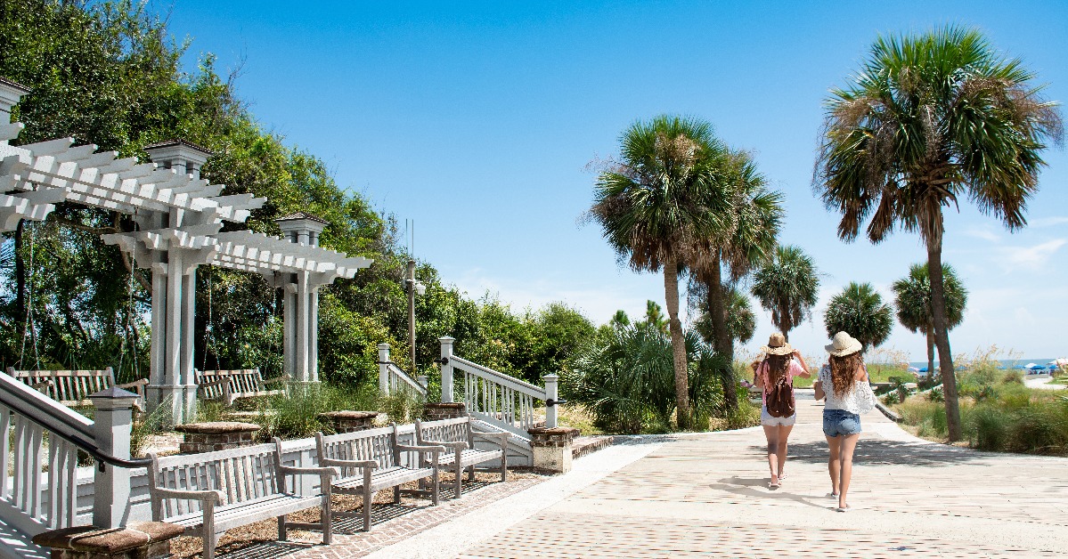 <p> Enjoy an RV trip to South Carolina's coast at Hilton Head Island Motorcoach Resort. Hook up your RV and bask under palm trees or laugh around a fire pit. Other amenities at the resort include a pool, gym, and pickleball courts. </p><p>You can also take short trips from the resort to Savannah or Charleston for sightseeing or shopping. </p>