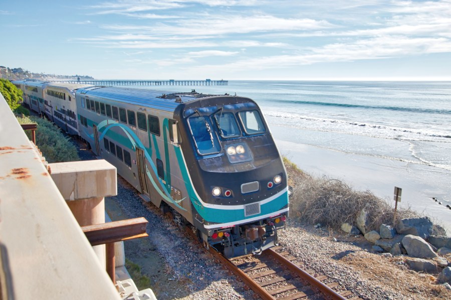 Metrolink unveils new schedule with more trains, shorter transfer waits