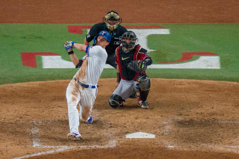 Rangers envisioned moments like this from Corey Seager