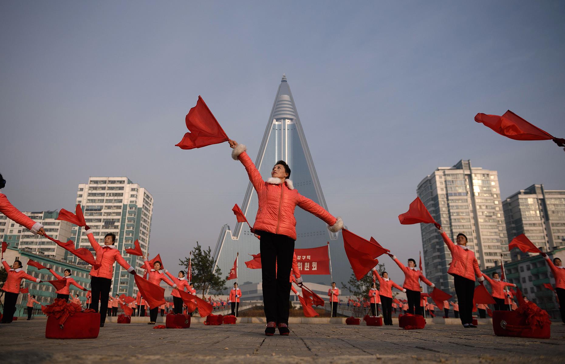 <p>Even when the lights are switched off, the hotel serves as a dramatic backdrop to political propaganda performances. For example, an arts troupe that North Korea sent to the 2018 Winter Olympics in South Korea did a widely-publicized performance in front of the building before they left for South Korea; while in 2009, May Day (also known as International Workers Day) was celebrated with fireworks launched from the sides of the skyscraper.</p>