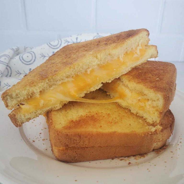 Air Fryer Grilled Cheese Recipe