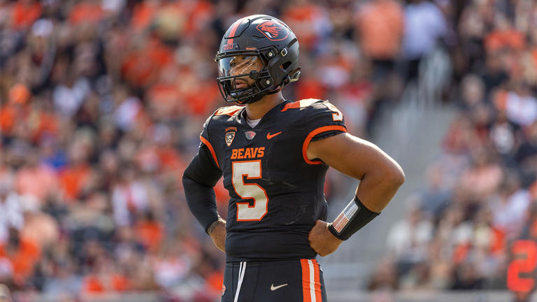 Quarterback DJ Uiagalelei transferring to Florida State, to play for ...