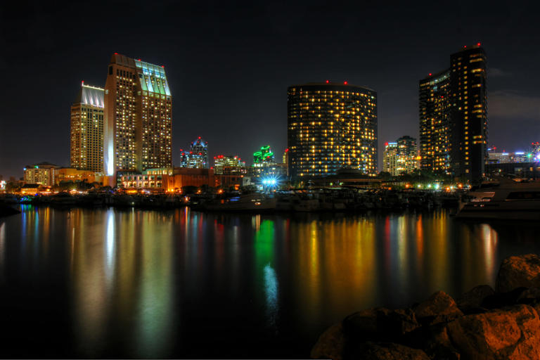 25 Exciting Things To Do In San Diego At Night [By a Local]