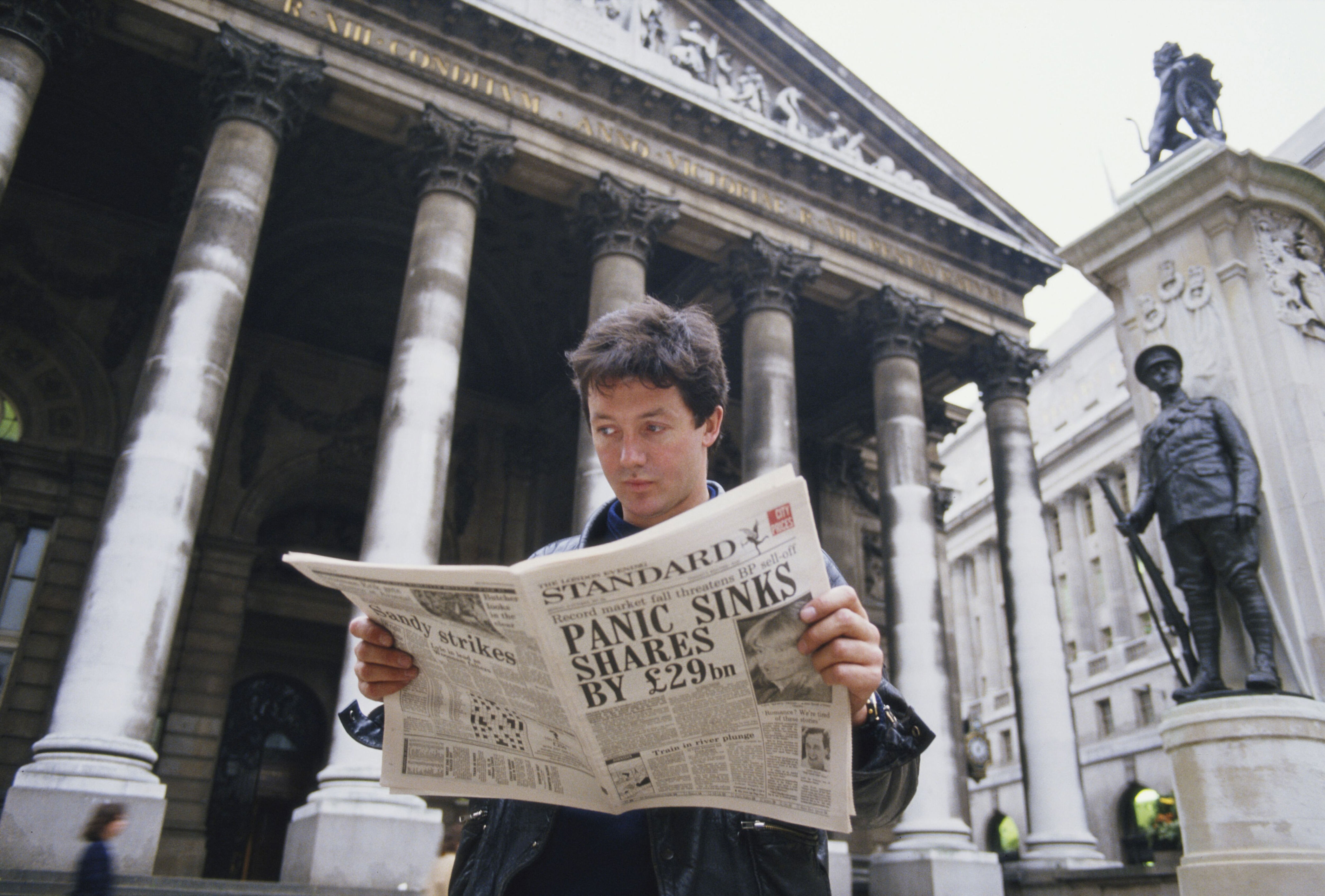 19 августа 1987 года. Крах фондового рынка США 1987. 1987–1989. «Черный понедельник». Черный понедельник 1987 года. Кризис фондовой биржи США 1987.