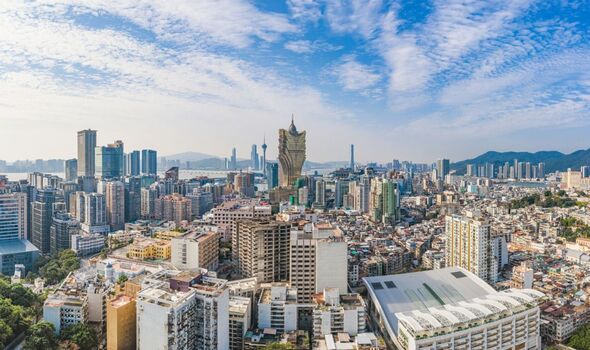 the-world-s-most-crowded-city-where-a-ridiculous-53-000-people-live-in