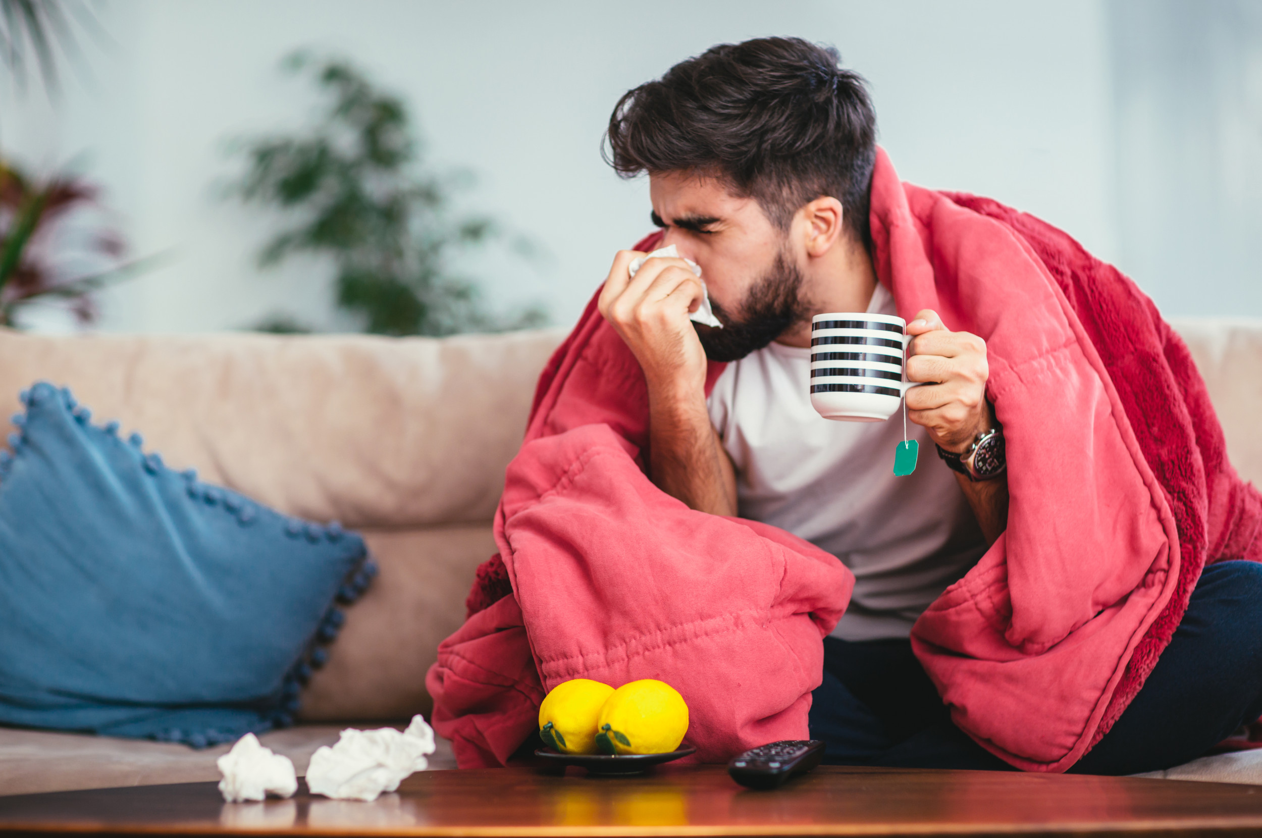 Sick hours. Больной человек. Человек болеет. Человек с ОРВИ. Простуда.