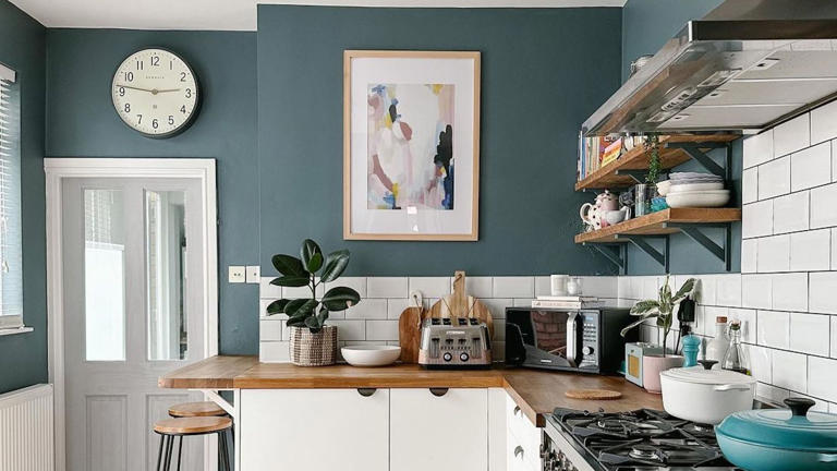 I can't live without these 12 must-haves for a small kitchen