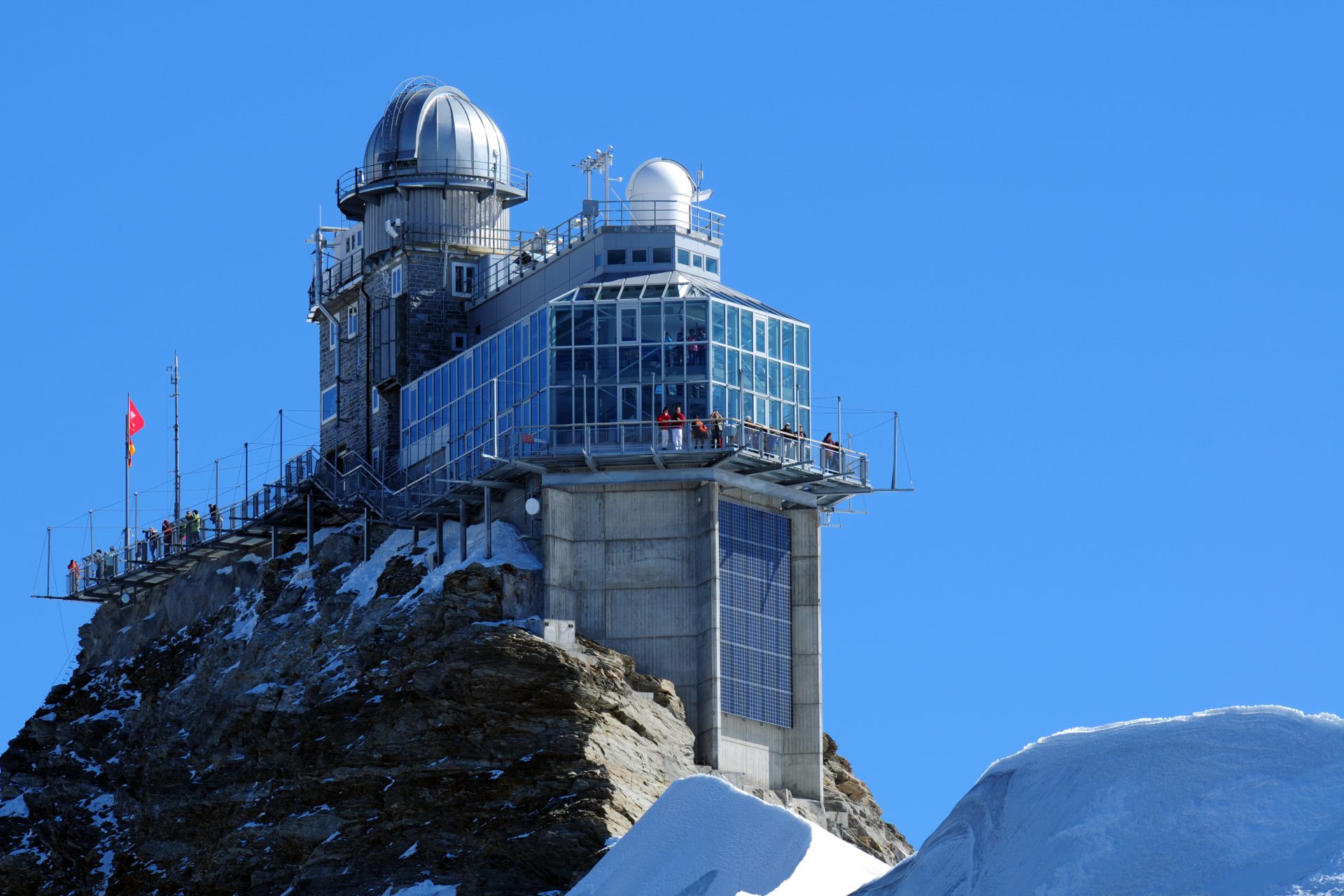 Wetter in Deutschland: Sturm, Frost, Schneeflocken – der Herbst ist da