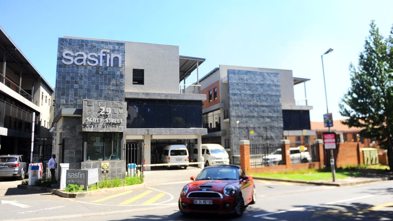 sars issues sasfin holdings with r4.9 billion damages claim
