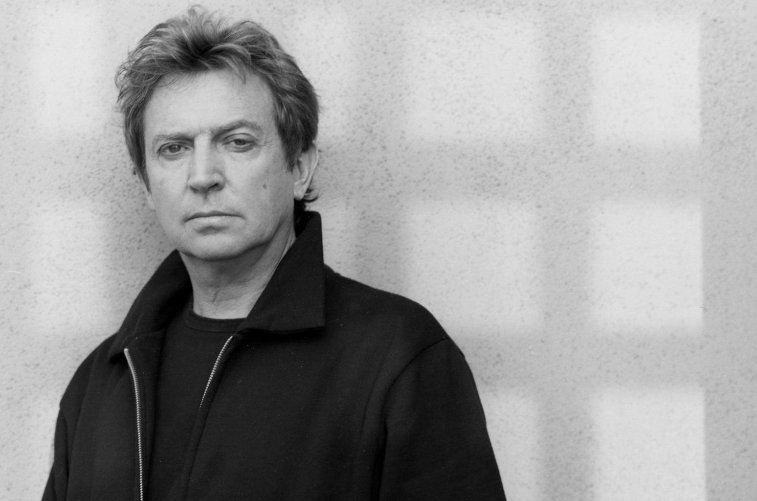 The Police's Andy Summers on Combining His Photography & Music for Solo