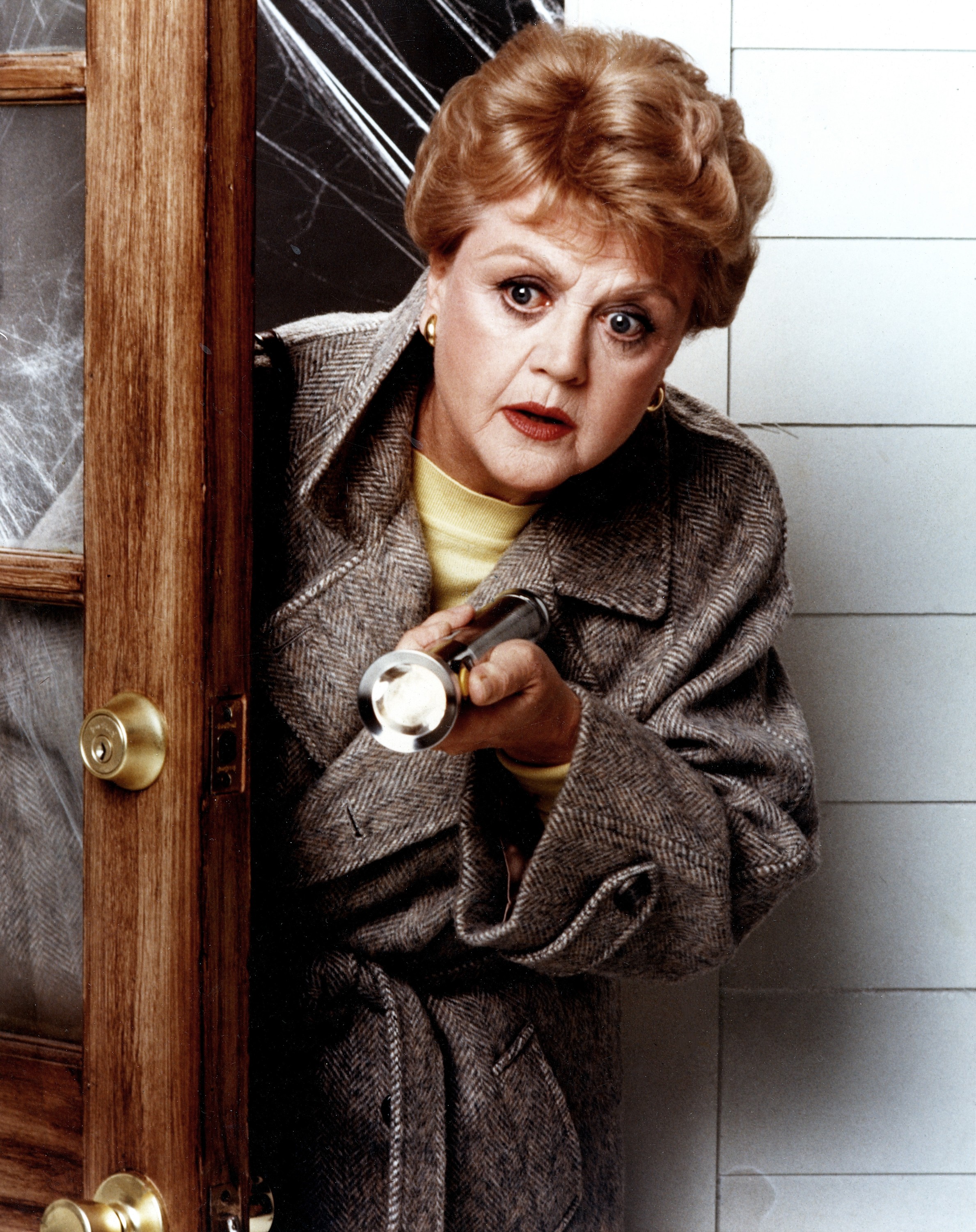 Murder she wrote. Джессика Флетчер. Анджела Лэнсбери 2020. Анджела Лэнсбери киноактрисы Великобритании. Она написала убийство актриса.