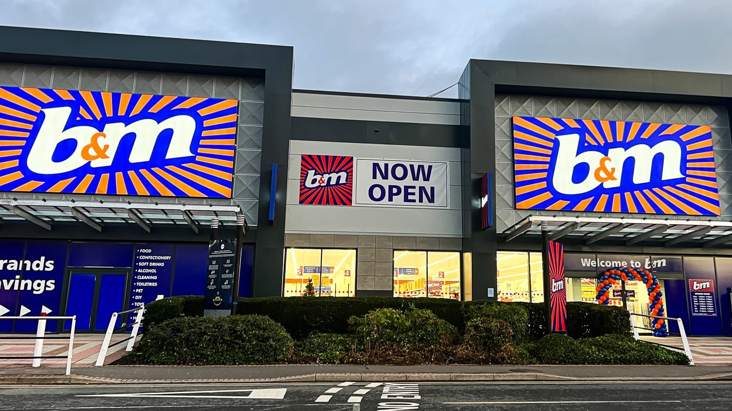 New B&M store opens in Birmingham