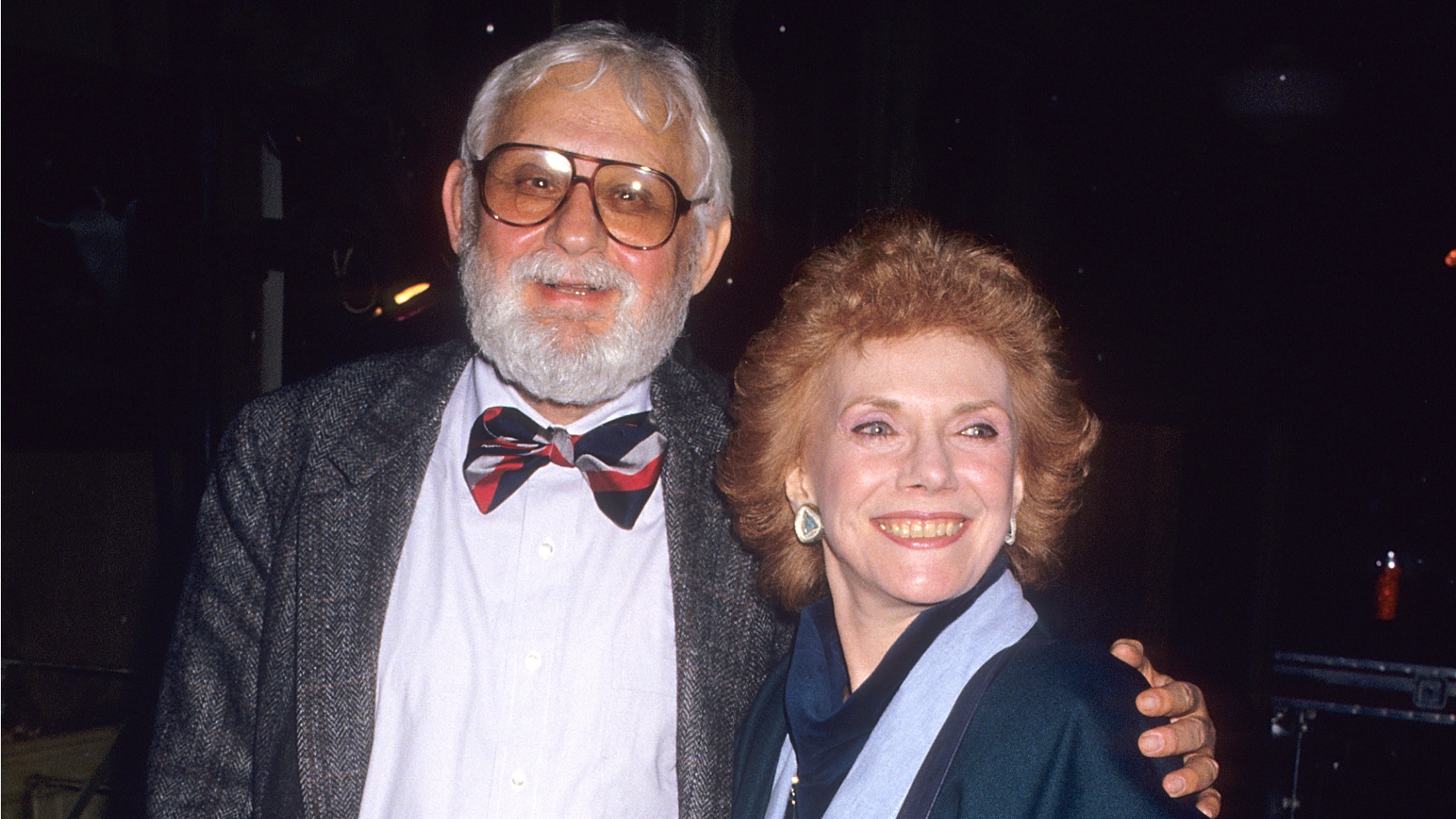 <p>Albert Hague et sa femme ont effectué une tournée aux États-Unis en interprétant ses succès de Broadway. Il a également écrit son autobiographie. Il est décédé d'un cancer en 2001 à l'âge de 81 ans.</p>