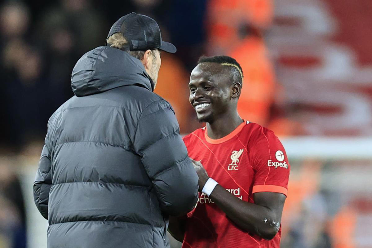  Liverpool manager Jurgen Klopp celebrates with Sadio Mane after the 2-0 win over Crystal Palace in 2022, having previously made transfer mistakes in the 2009-10 season.