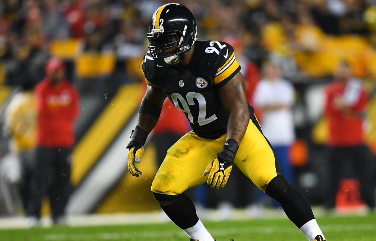 <p>Stats: 793 Total Tackles, 84.5 Sacks, 9 Fumble Recoveries, 34 Forced Fumbles<br>Accolades: 5- Time Pro-Bowl, 2008 NFL Defensive Player of the Year<br>Championships: 2</p> <p>James Harrison was a monster in 2008 and helped the Steelers win two Super Bowls in his stint with the team. An athletic beast, he was a tough defender with a never-say-die personality. It was rumored that he worked out a lot in order to keep his body in shape for his tough defensive duties.</p>