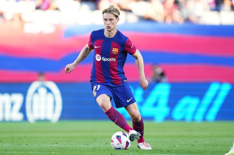 frenkie de jong transfer boost for man utd as suitors tell barcelona they're not interested in deal