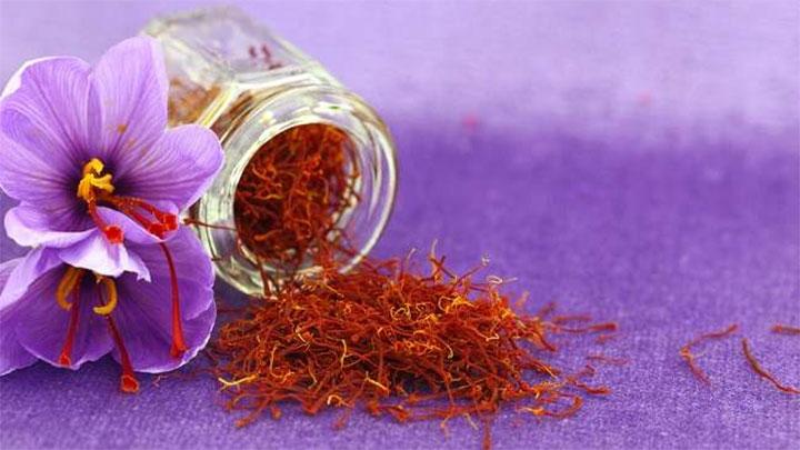 manfaat saffron untuk kesehatan kulit saat cuaca panas