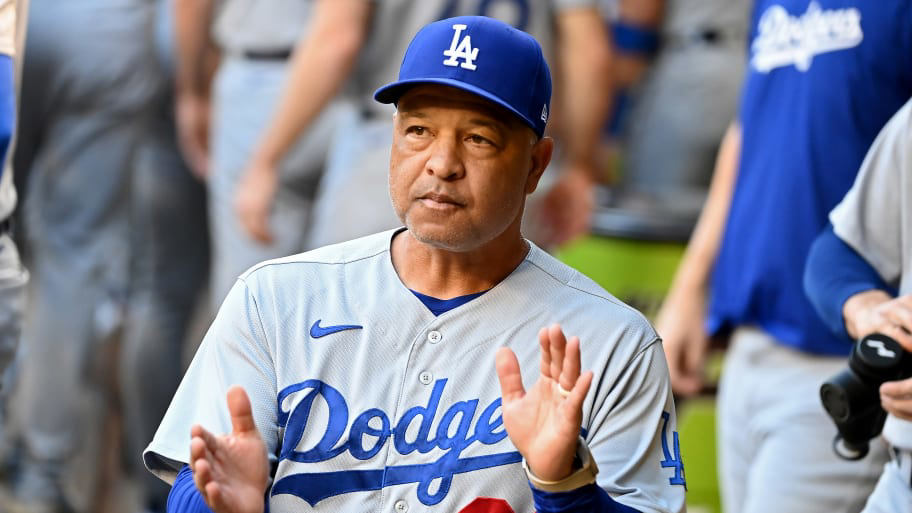 Dave Roberts says the Dodgers are planning to open up Wednesday's simulated  game at Dodger Stadium to season ticket holders ⚾️ . (Via…