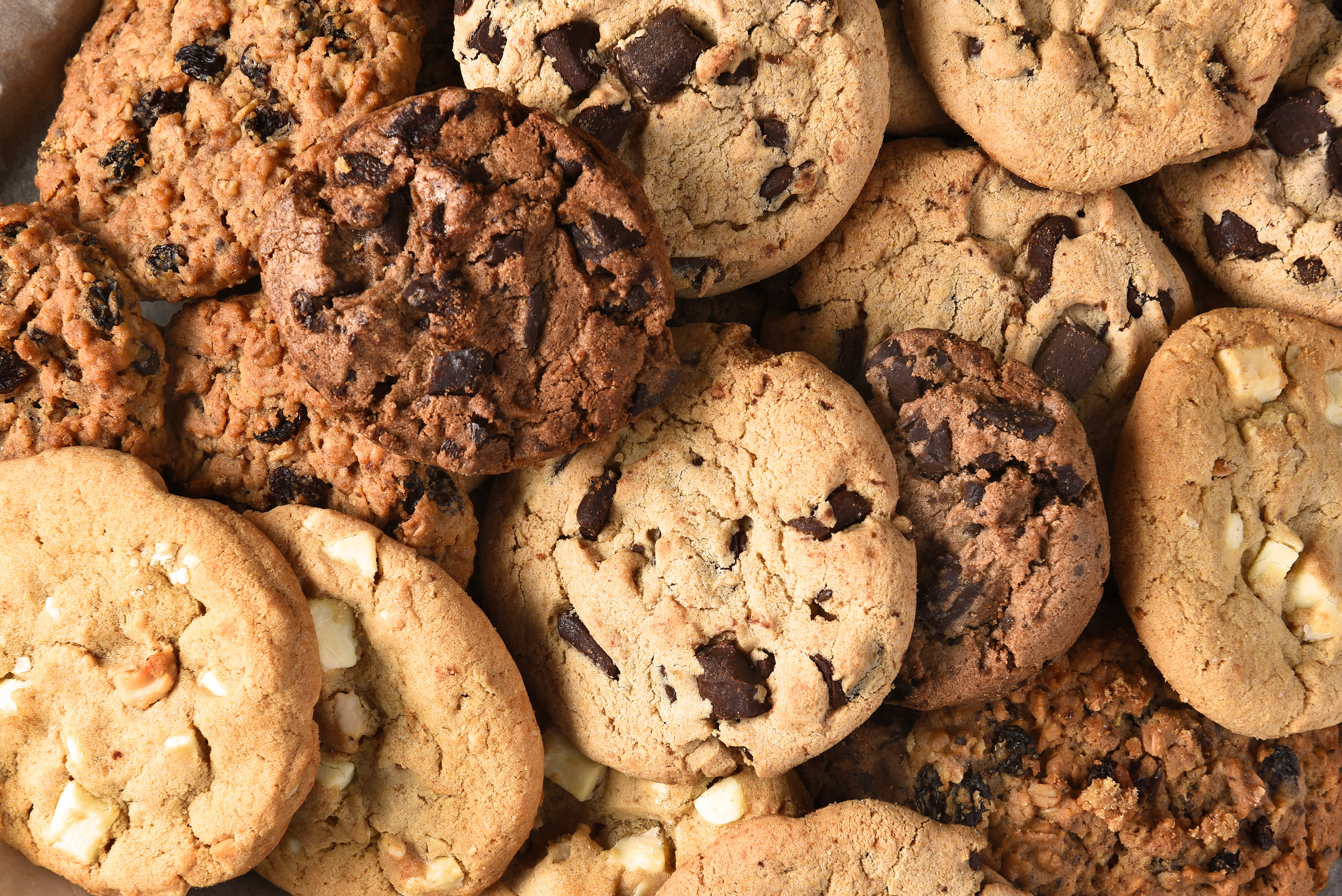 <p>Cookies are essentially small cakes or treats. And cake in Dutch is “koek.” The diminutive form “koekje” (pronounced similarly to the English word) means small cake, now used in English to describe treats known as cookies.</p><p>You may also like: <a href='https://www.yardbarker.com/lifestyle/articles/20_foods_you_didnt_know_you_can_make_on_the_grill_101823/s1__23860369'>20 foods you didn't know you can make on the grill</a></p>