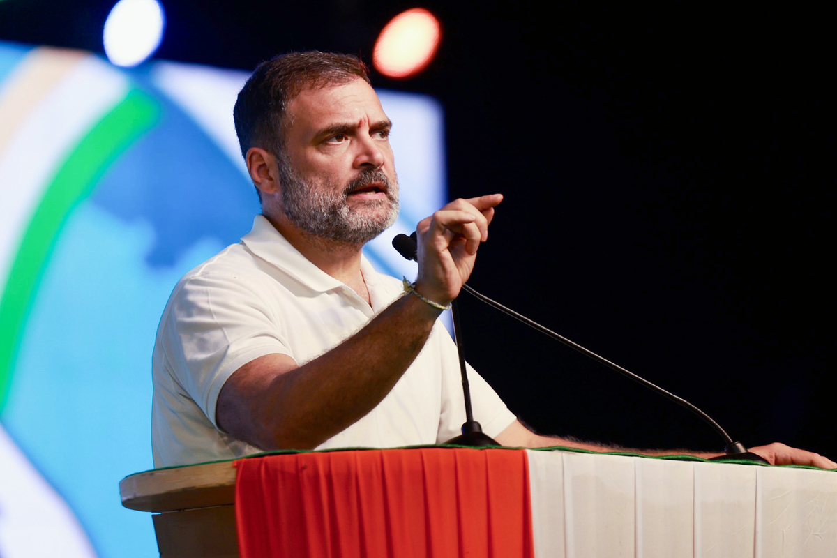 vcs slam rahul gandhi for his alleged remarks on selection process of university heads