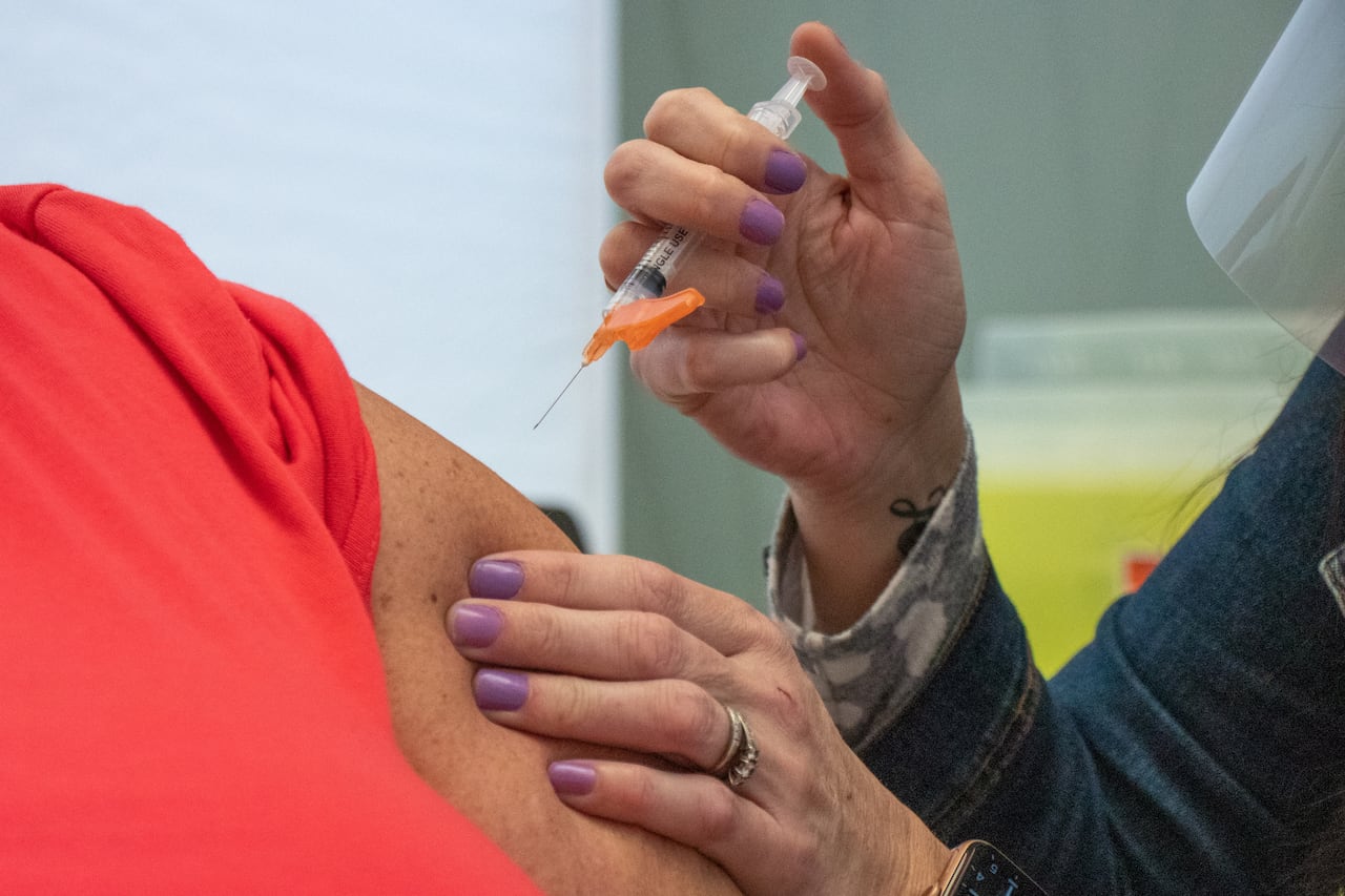 nova scotia health to lift covid-19 immunization requirement for employees