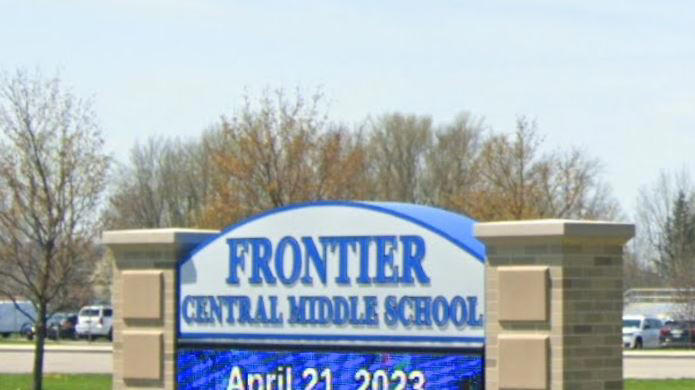 Frontier Middle School evacuates amid gas leak