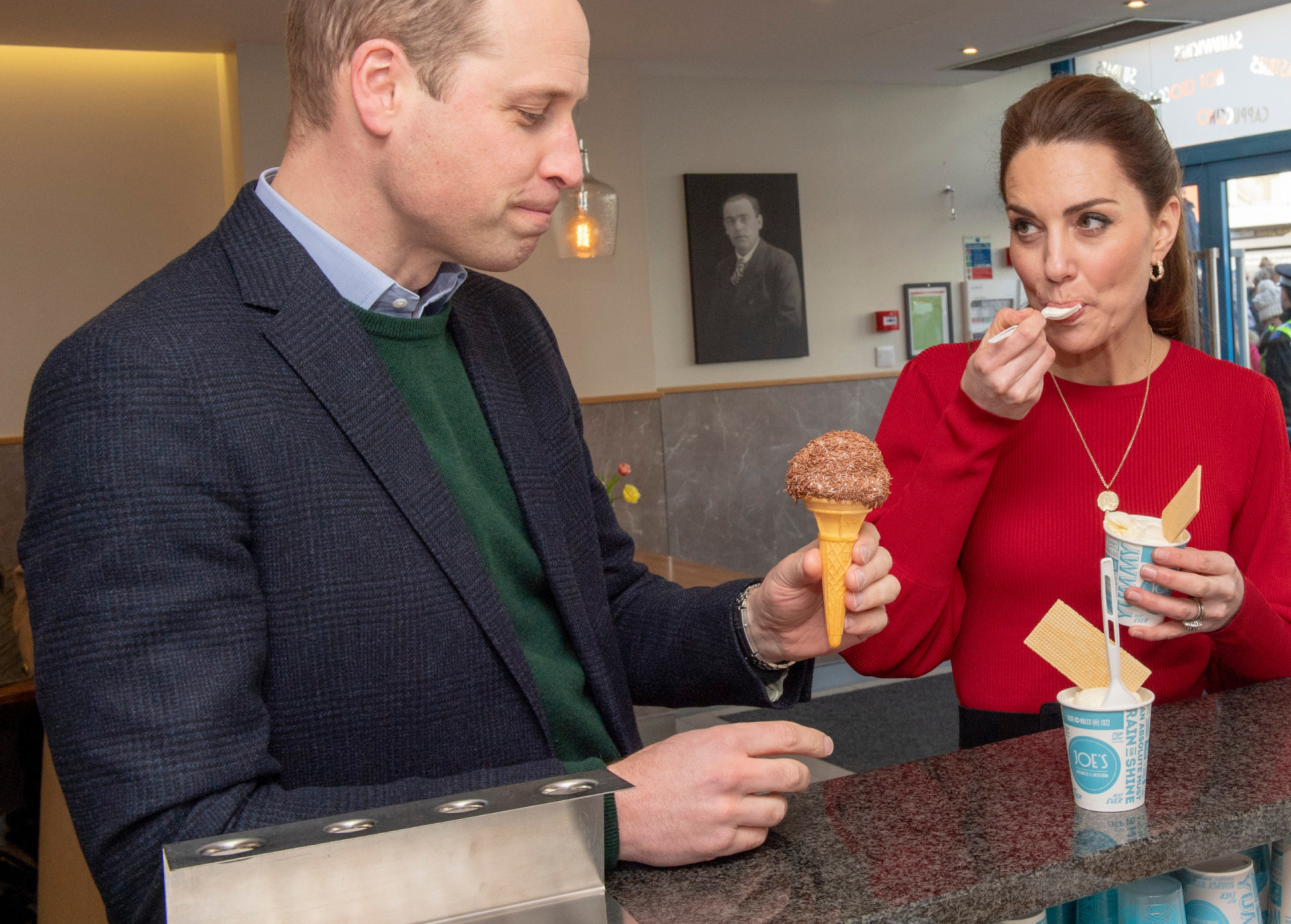 Why you should never drink alcohol in these situations