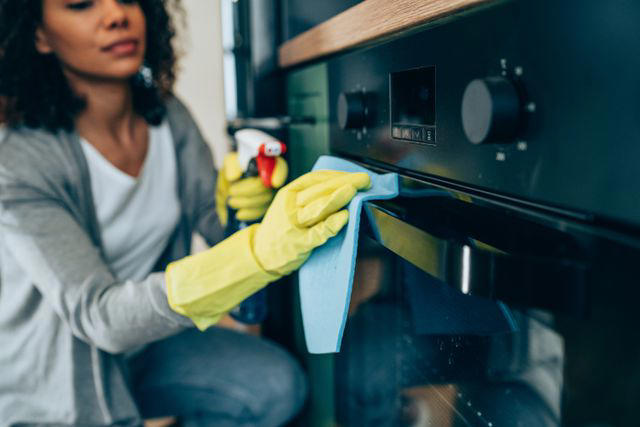 8 Things You Should Be Cleaning Every Day