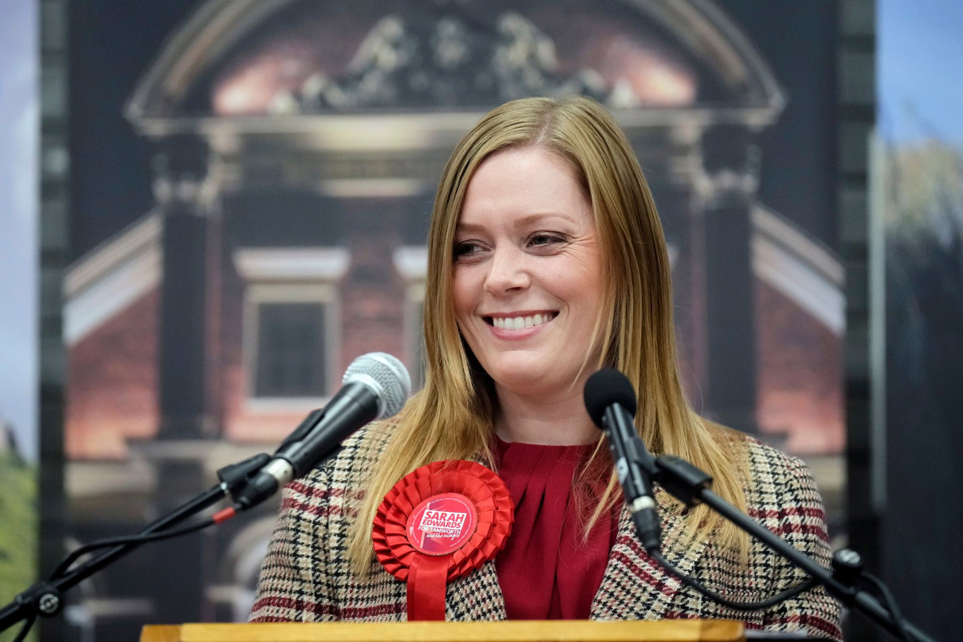 Labour Overturn Huge Tory Majorities To Seize Tamworth And Mid Bedfordshire Seats 