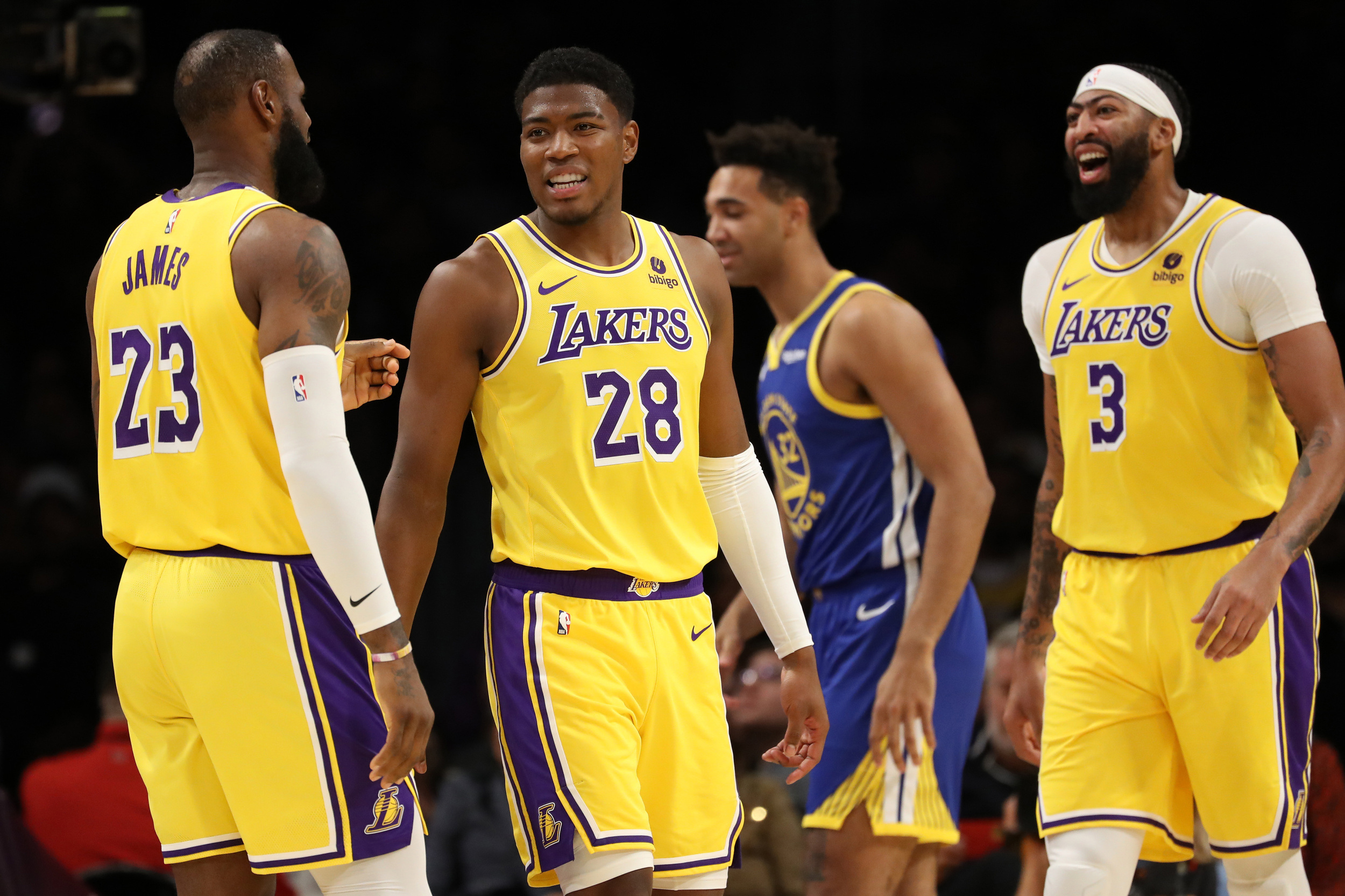 3 takeaways from the Lakers' first training camp practice - Silver Screen  and Roll