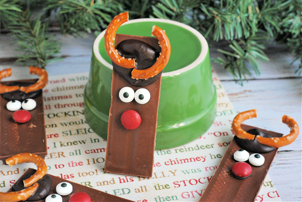 No Bake Kit Kat Reindeer Christmas Snacks