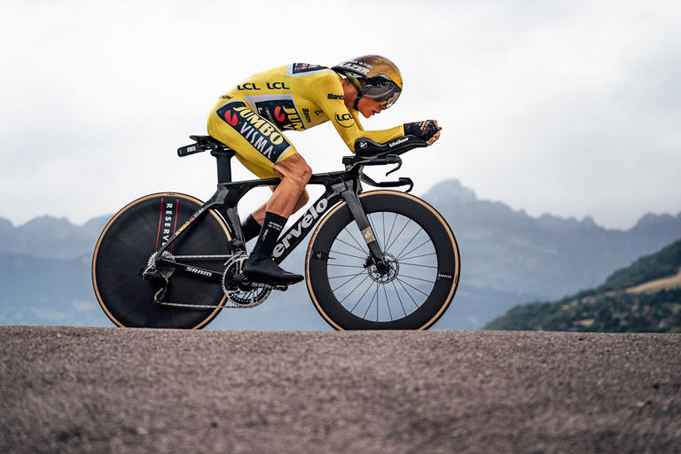 The final stage of the Tour de France in 2024 will be a time trial for the first time since 1989