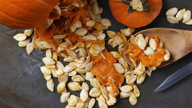 The Correct Way To Clean Pumpkin Seeds