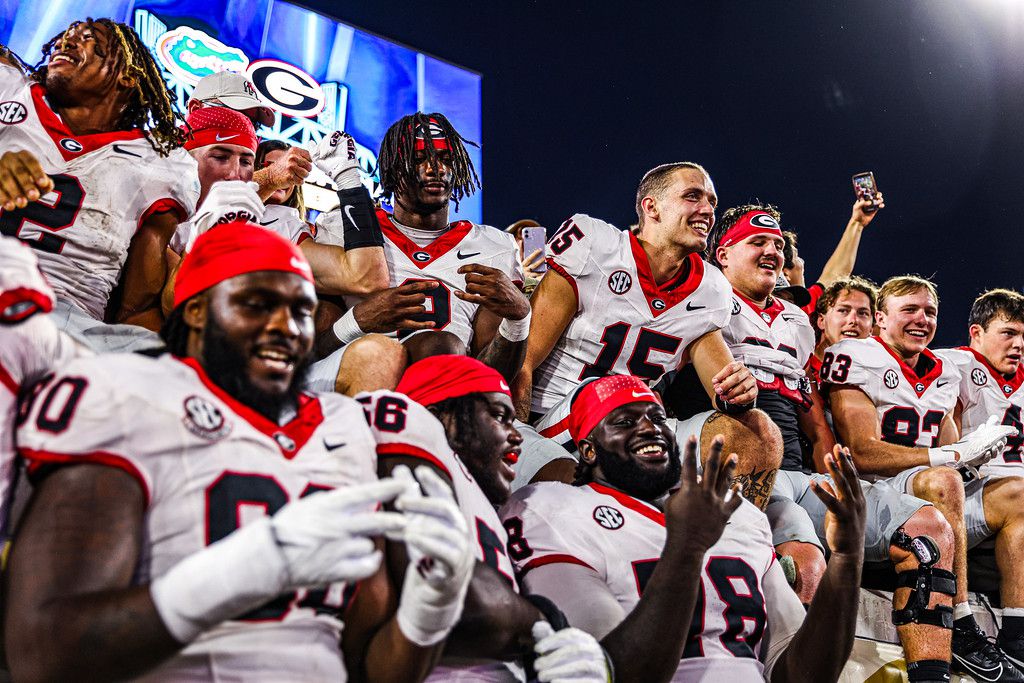 AP Poll Top 25 Rankings For Week 10: UGA Holds Top Spot As College ...