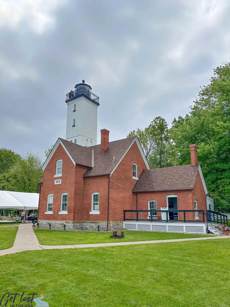 You may not think of Pennsylvania as a lighthouse destination, but if you're visiting the city of Erie, there are three scenic lighthouses worth exploring! Whether you're a lighthouse enthusiast or simply looking for a unique slice of history, the lighthouses in Erie, PA, offer a fascinating glimpse into maritime heritage and some spectacular waterfront views.