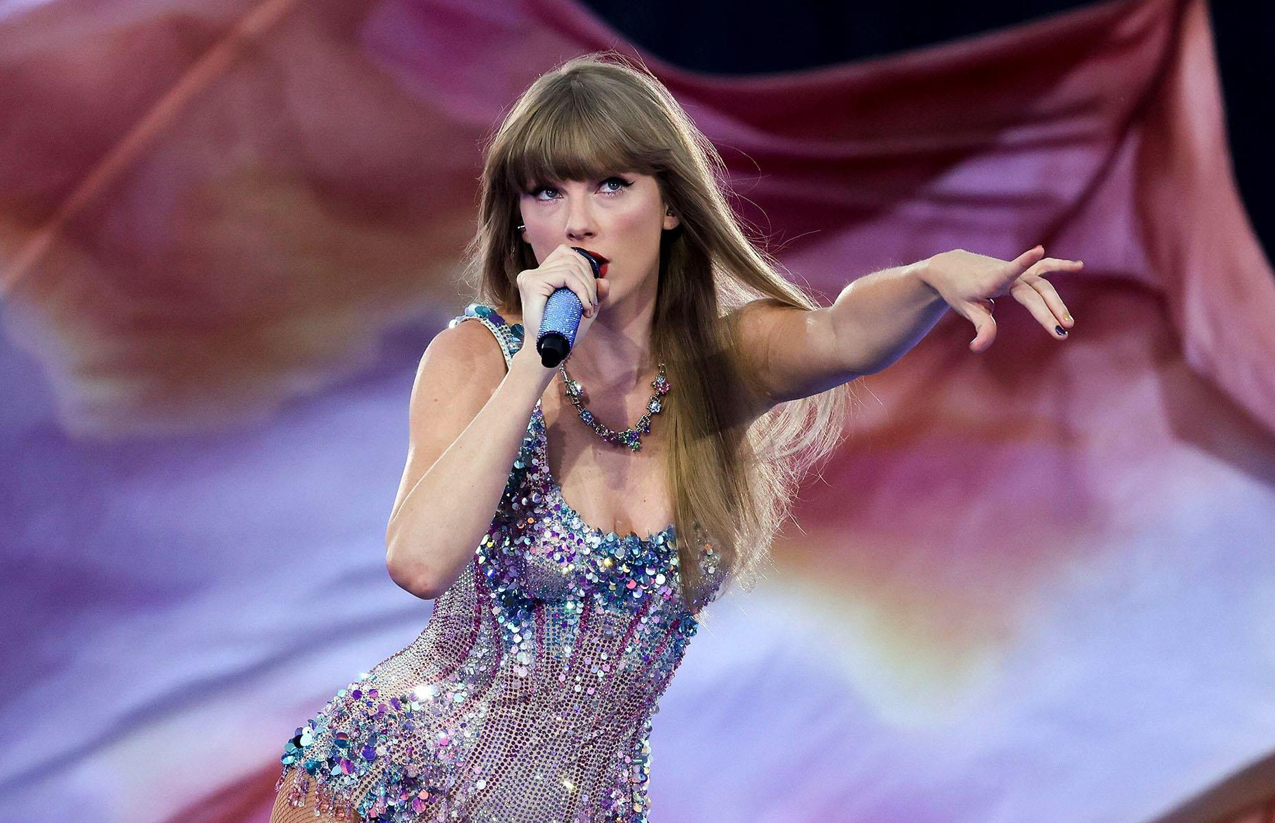 How Taylor Swift's Incredible Fortune Is Boosting America