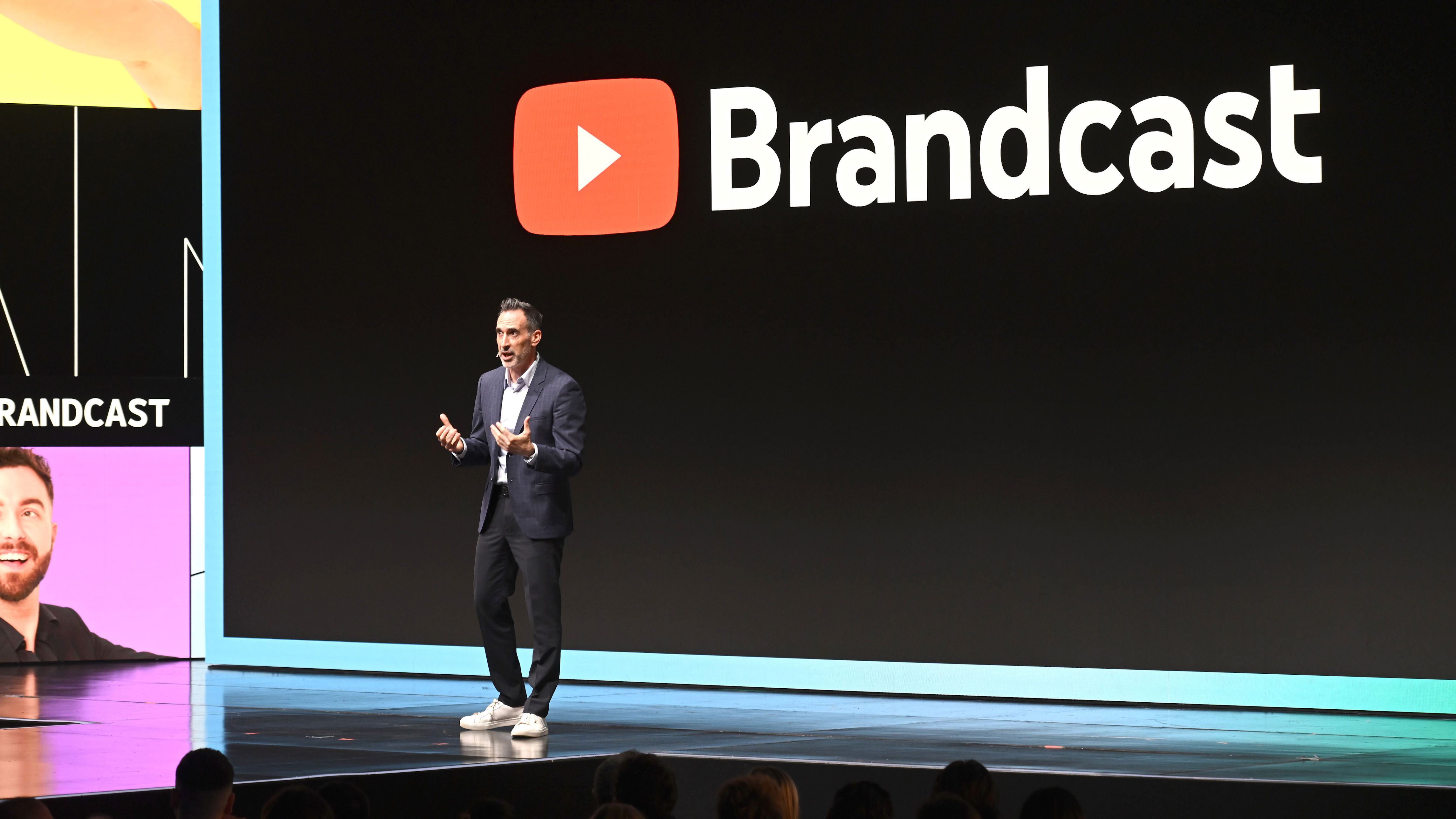 YouTube Sets 2024 Upfront Date Locks In Three Year Deal For Brandcast   AA1j6FKZ.img