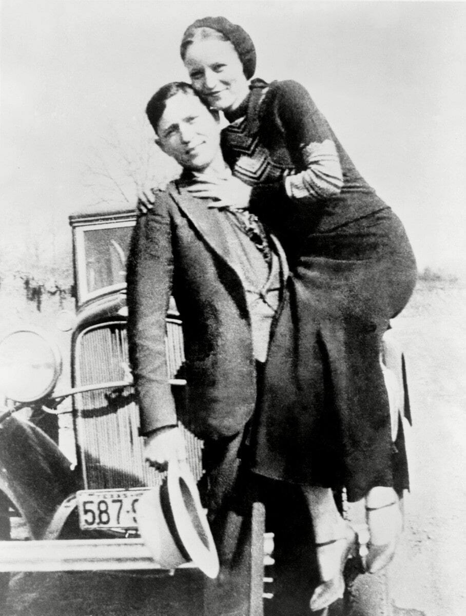 After meeting in 1930, Bonnie and Clyde began a <a href="https://www.thecollector.com/bonnie-and-clyde-outlaws-great-depression/" rel="noreferrer noopener">fusional relationship</a>. For four years, they committed multiple murders and robberies, captivating the public who saw them as romantic rather than criminal. When the police finally tracked them down, the pair refused to separate and were killed together. The outlaw couple soon entered popular culture as a symbol of revolt against American society during the Great Depression.