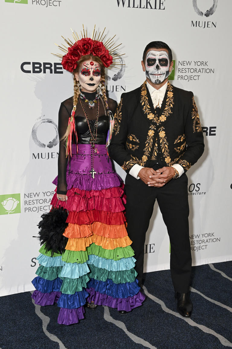 Why Bette Midler was a no-show at her annual Hulaween gala
