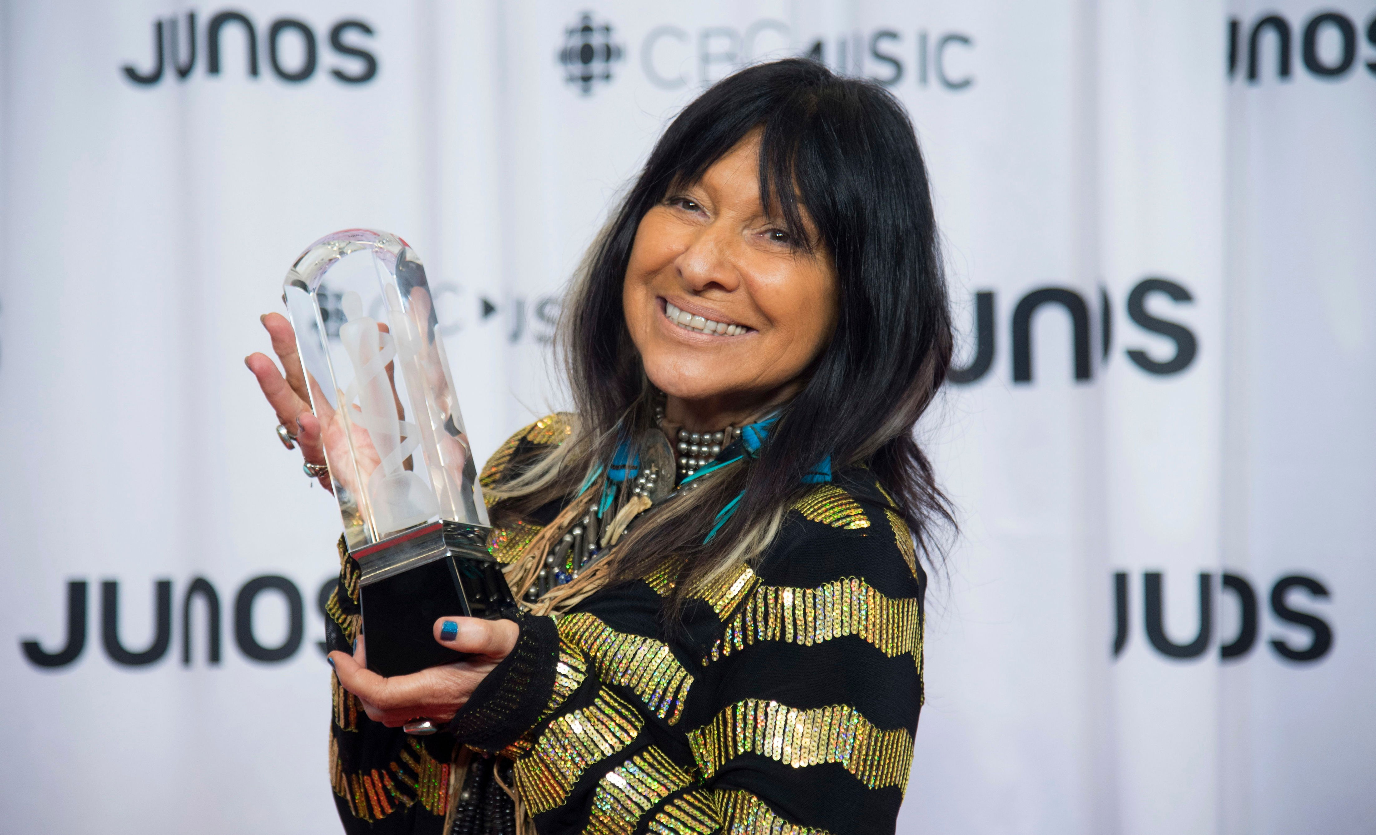 Buffy Sainte-Marie addresses CBC investigation into her Indigenous ancestry